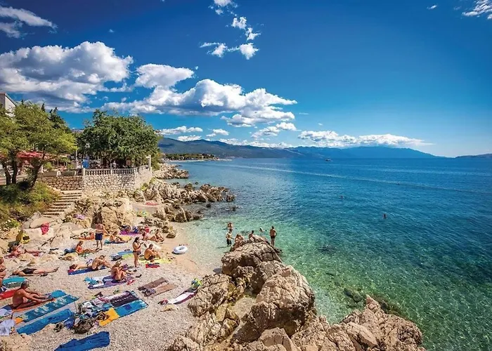 Big White Novi Vinodolski